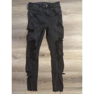 WOMEN’S SZ/2 SHORT AMERICAN EAGLE BLACK RIPPED SKINNY JEANS